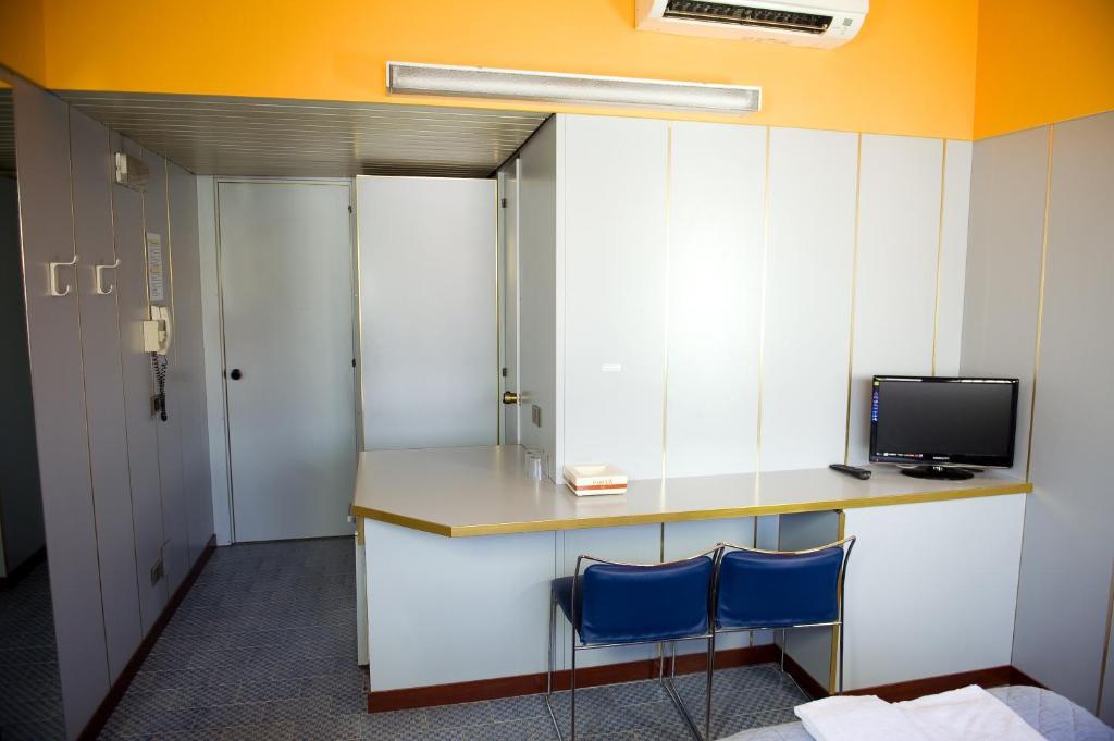 Hotel Maria Luisago Room photo